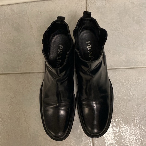 Prada Chelsea boots in leather - Picture 3 of 9